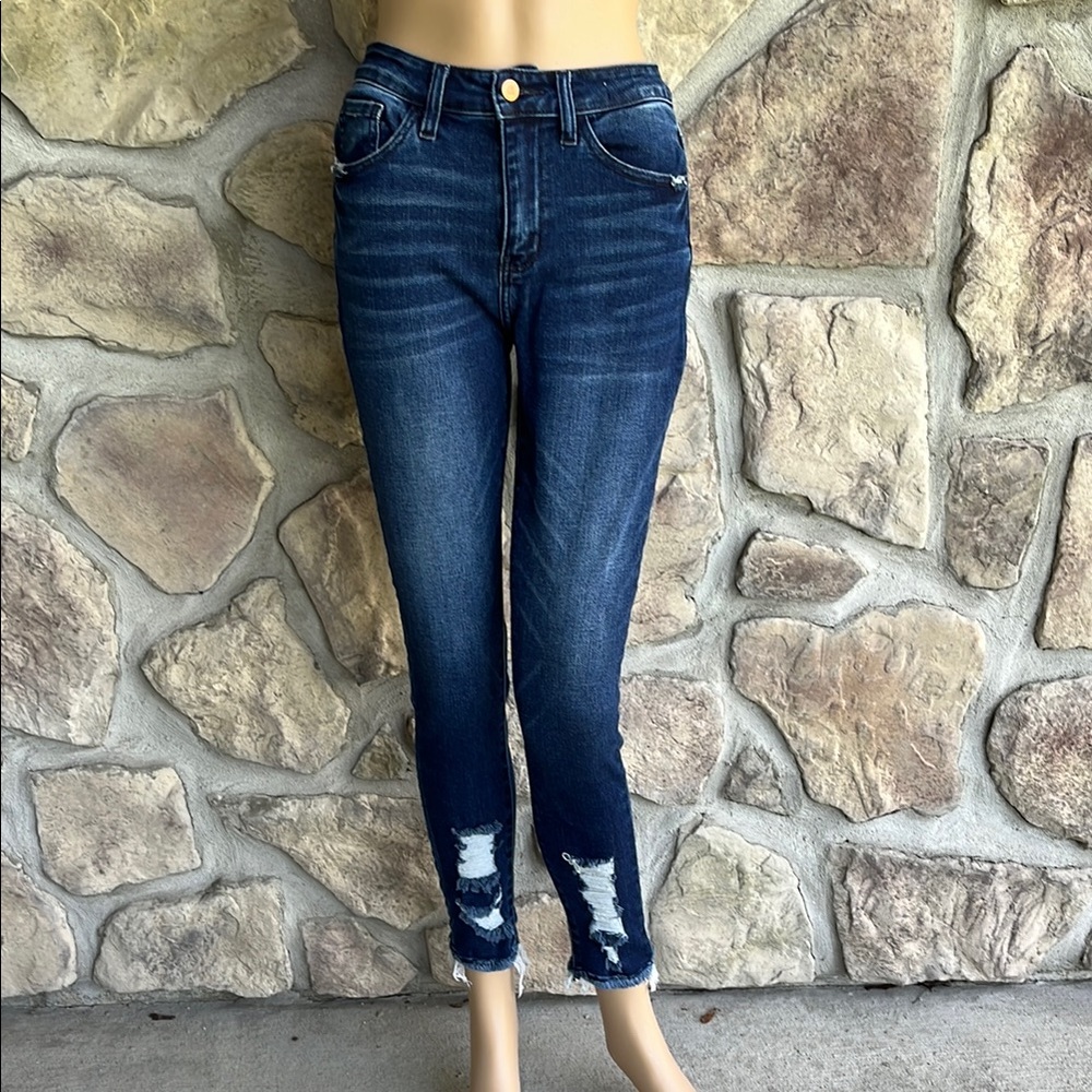 KANCAN | Signature Kurvy Mid-Rise Ankle Skinny Distressed Jeans